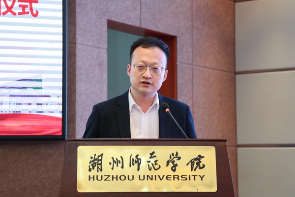 1618887664314567.jpg 新闻图 AI8I5145.jpg